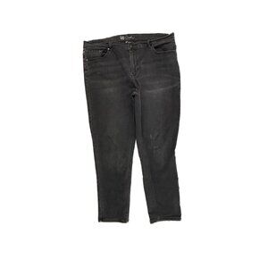 DG2 Skinny Women's size 18W Black Denim Jeans‎